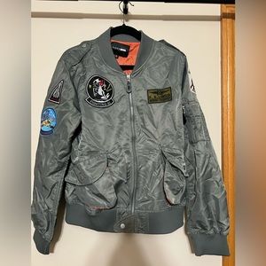 Vintage style bomber jacket